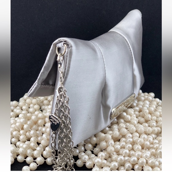 Betsey Johnson Silver Clutch with Rhinestone Bow Gray/Silver Satin with crystals - Picture 5 of 12